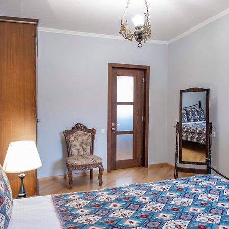 Your Home, Old Tbilisi Luaran gambar