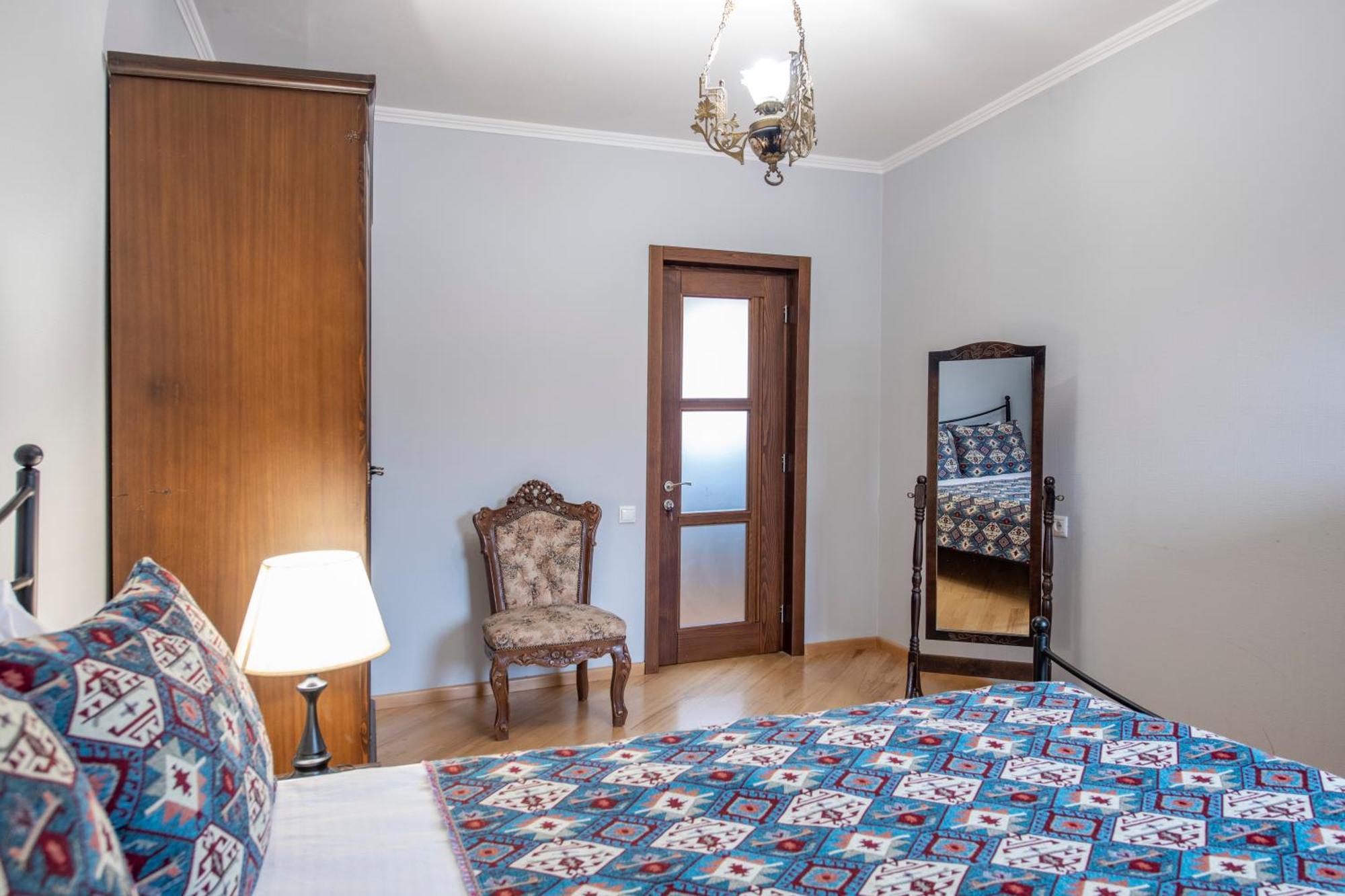 Your Home, Old Tbilisi Luaran gambar